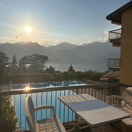 Perlissima, View And Pool * Malcesine