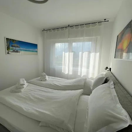 Apartmán Perlissima, View And Pool