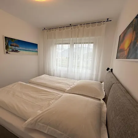 Apartman Perlissima, View And Pool Malcesine