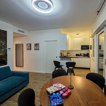 Perlissima, View And Pool Apartment Malcesine